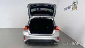 Ford Focus 1.0 EcoBoost MHEV ST-Line de 2023