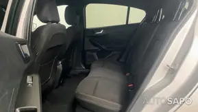 Ford Focus 1.0 EcoBoost MHEV ST-Line de 2023