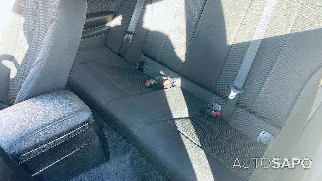 BMW Série 1 116 d Advantage de 2013