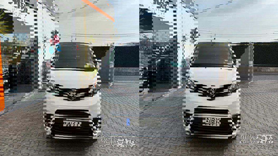 Toyota Proace 1.5 D-4D L1 Porta Traseira Basculante de 2022