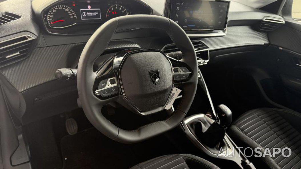 Peugeot 208 1.2 PureTech Active de 2024