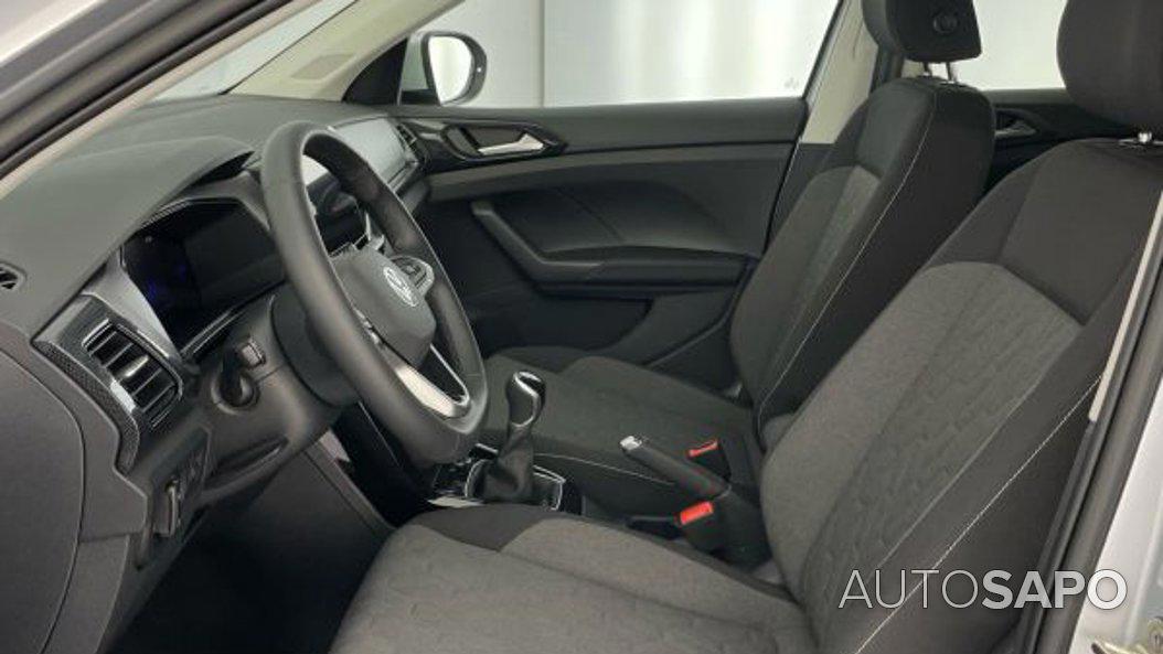 Volkswagen T-Cross 1.0 TSI de 2024