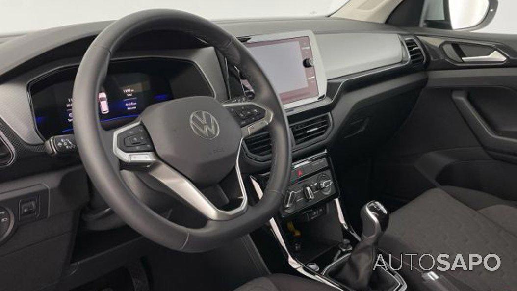 Volkswagen T-Cross 1.0 TSI de 2024