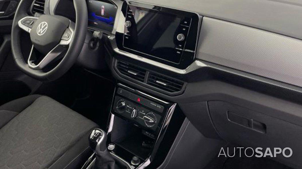 Volkswagen T-Cross 1.0 TSI de 2024