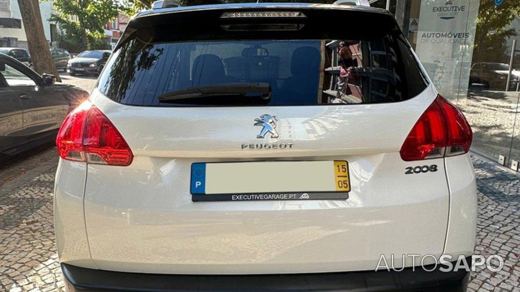 Peugeot 2008 1.2 PureTech Allure de 2015