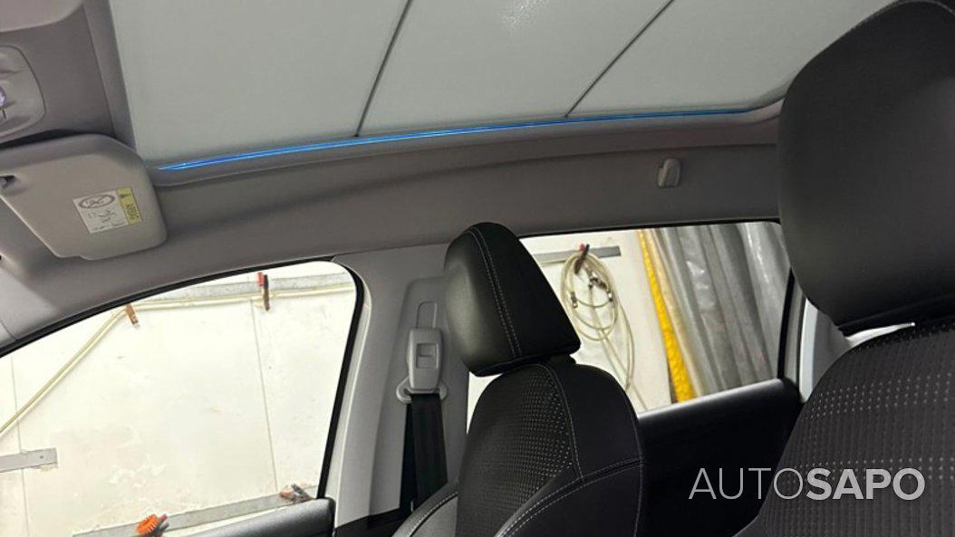 Peugeot 2008 1.2 PureTech Allure de 2015