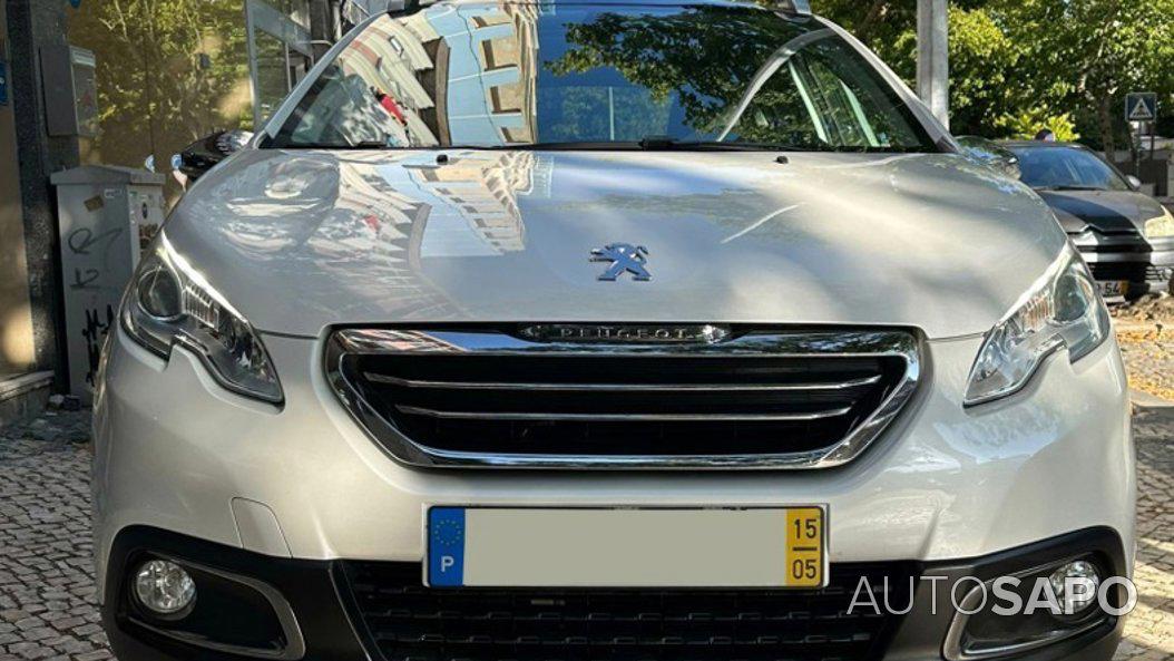Peugeot 2008 1.2 PureTech Allure de 2015