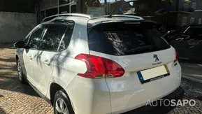 Peugeot 2008 1.2 PureTech Allure de 2015