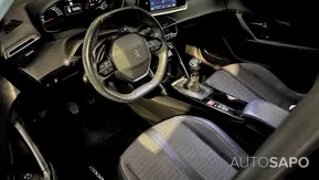 Peugeot 2008 1.2 PureTech Allure Pack de 2021