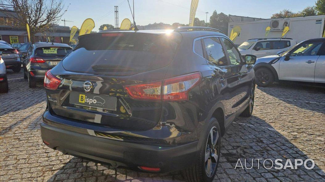 Nissan Qashqai 1.2 DIG-T N-Connecta 18 de 2016