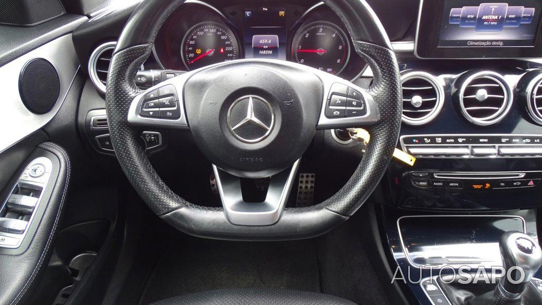 Mercedes-Benz Classe C 220 BlueTEC AMG Line de 2016