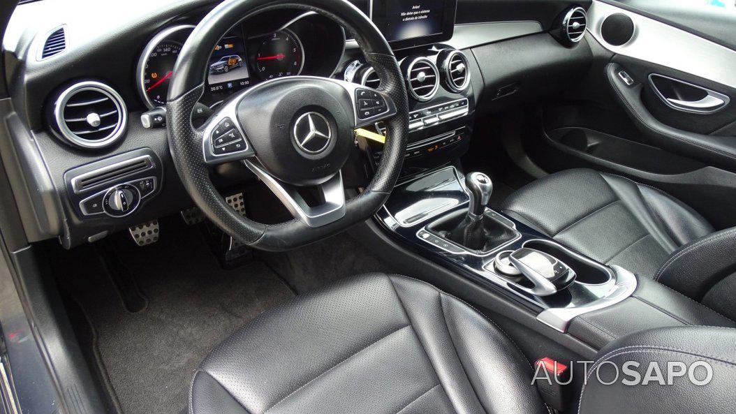 Mercedes-Benz Classe C 220 BlueTEC AMG Line de 2016
