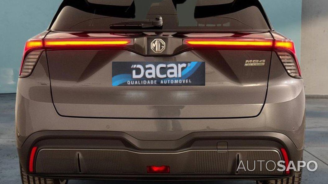 MG MG4 51 kWh Standard de 2025