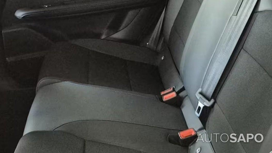 MG MG4 51 kWh Standard de 2025