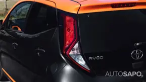 Toyota Aygo 1.0 Orange Edition+VSC de 2021