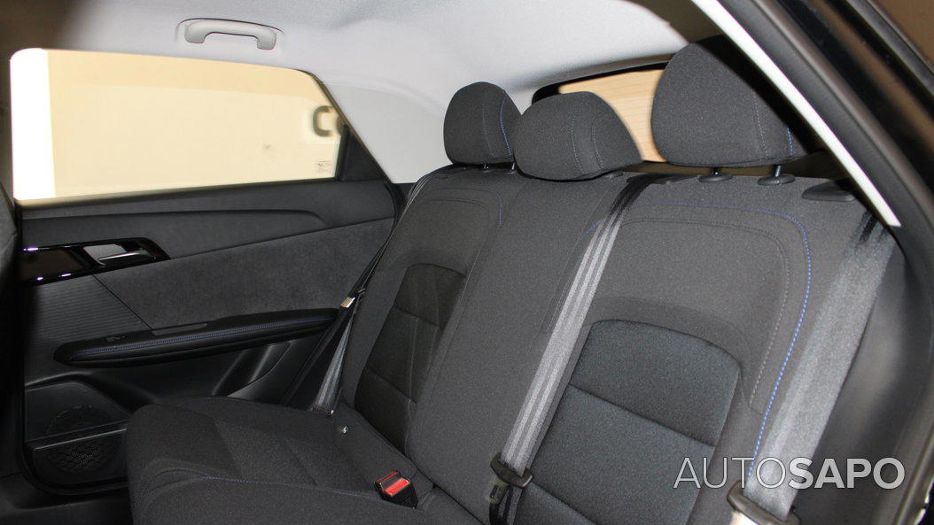 MG MG4 51 kWh Standard de 2025