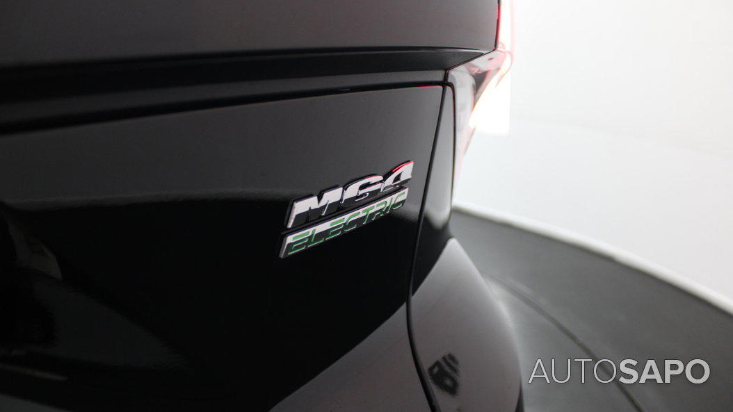 MG MG4 51 kWh Standard de 2025