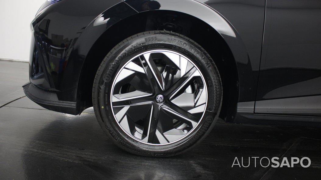 MG MG4 51 kWh Standard de 2025