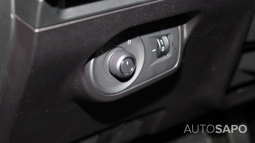 MG MG4 51 kWh Standard de 2025