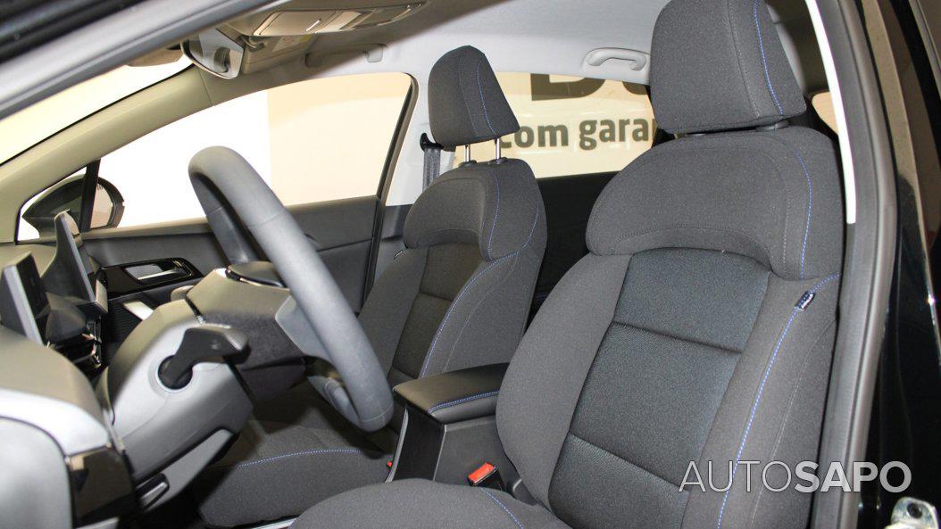 MG MG4 51 kWh Standard de 2025