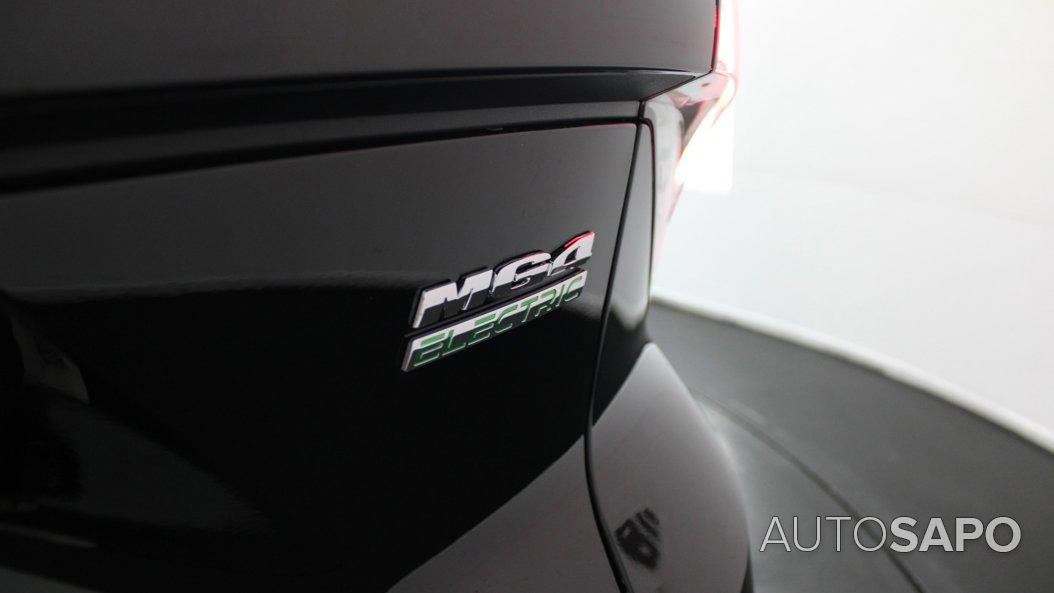 MG MG4 51 kWh Standard de 2025