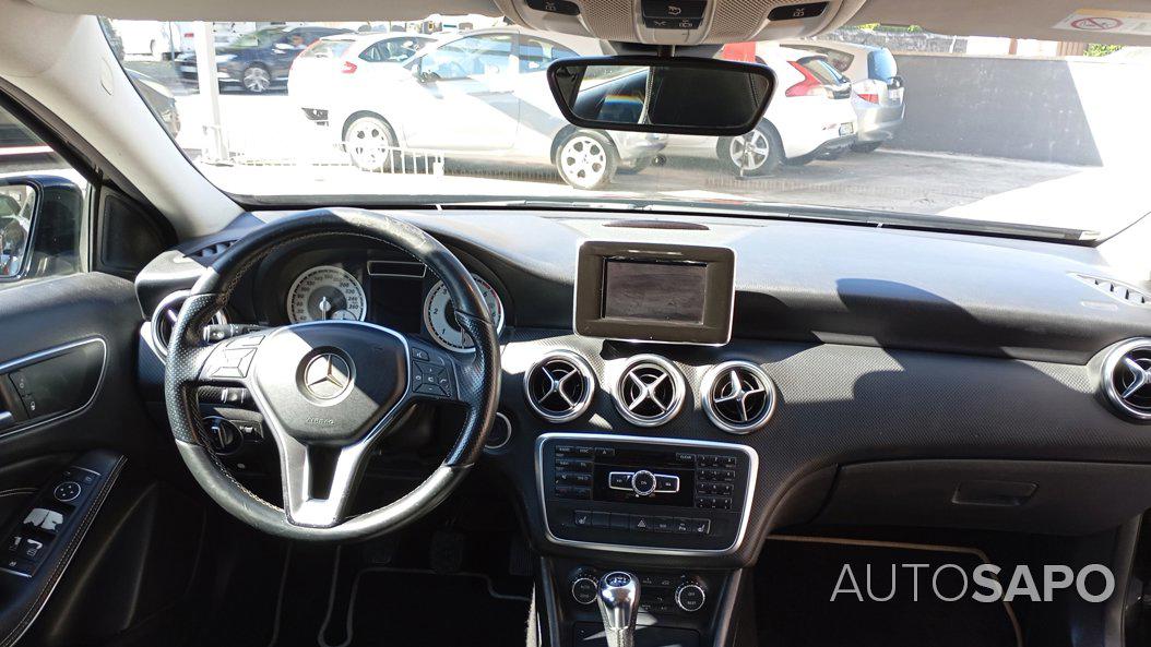 Mercedes-Benz Classe A 180 CDi BlueEfficiency de 2014