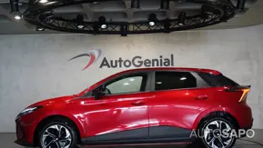 MG MG4 64 kWh Comfort de 2025