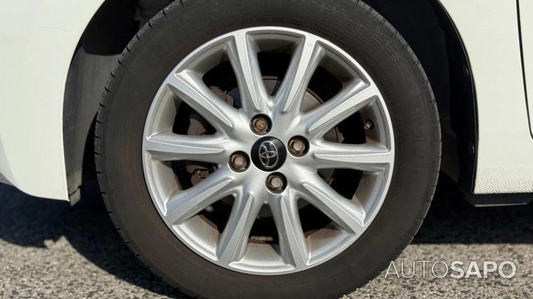 Toyota Aygo 1.0 + AC+VSC de 2018