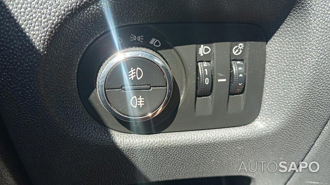 Opel Corsa 1.2 Connect Easytronic de 2011