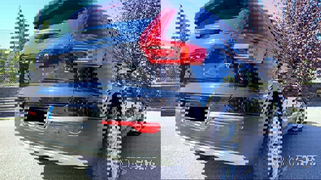 Volvo XC40 1.5 T3 Momentum Plus Geartronic de 2021