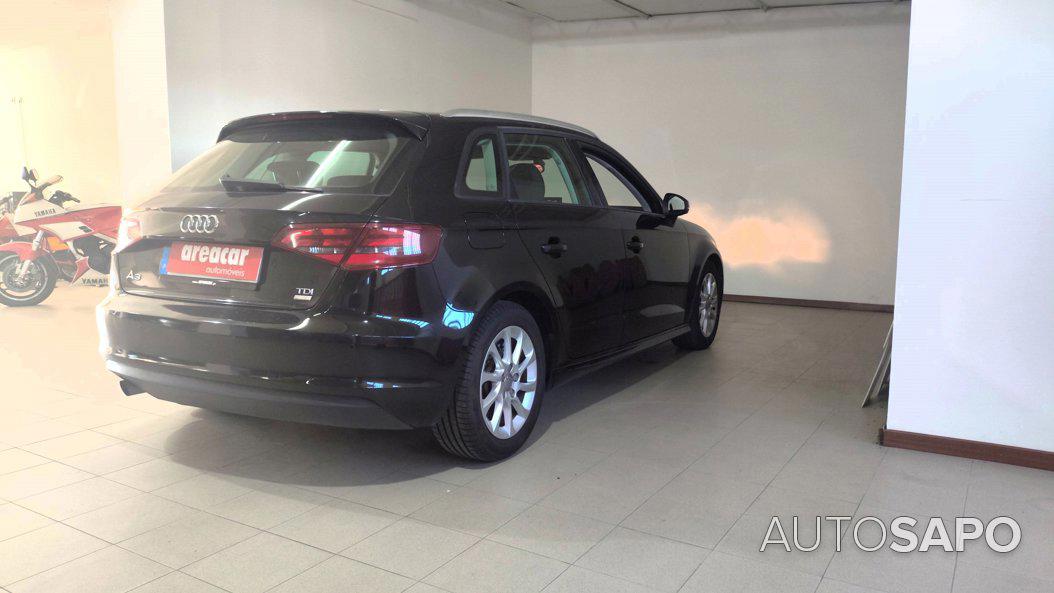 Audi A3 1.6 TDi Attraction Ultra de 2014