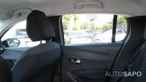 Peugeot 208 1.2 PureTech Active de 2024