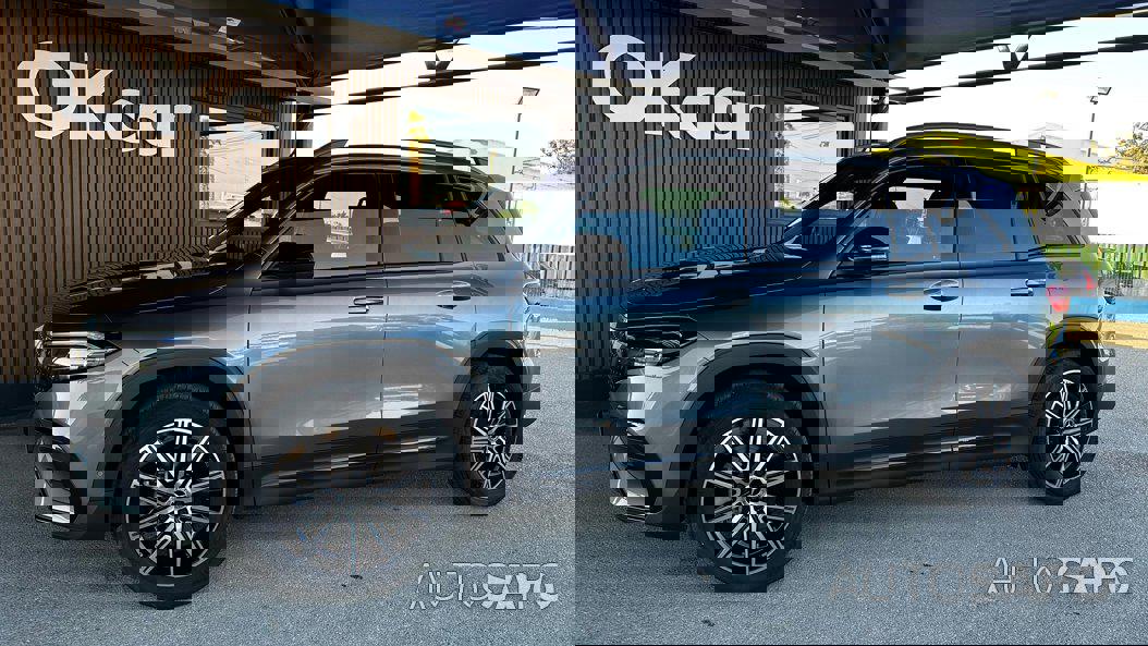 Mercedes-Benz EQB de 2024