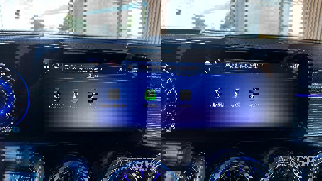 Mercedes-Benz EQB de 2024