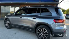 Mercedes-Benz EQB de 2024