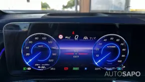 Mercedes-Benz EQB de 2024