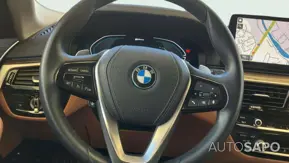 BMW Série 5 530 e iPerformance Line Luxury de 2022
