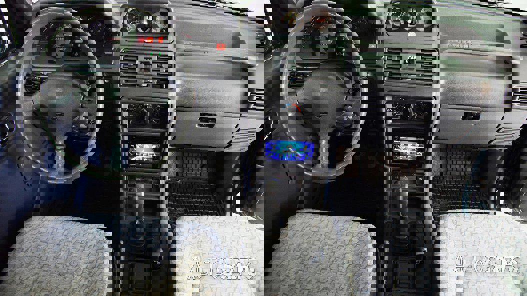 Mitsubishi Pajero de 1996