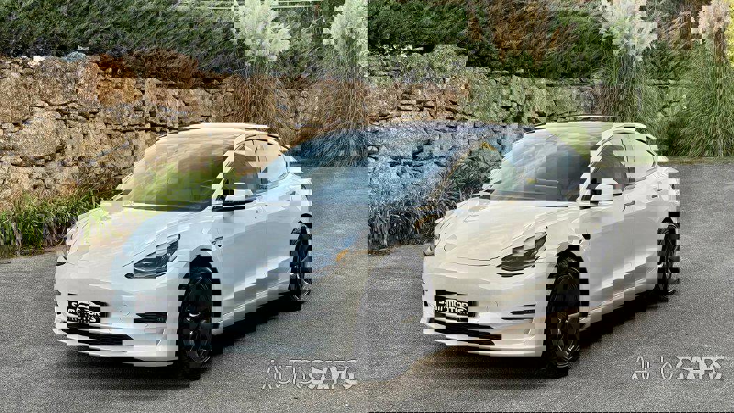 Tesla Model 3 Long-Range Dual Motor AWD de 2019