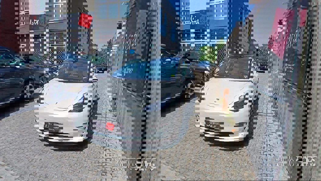 Tesla Model 3 de 2021