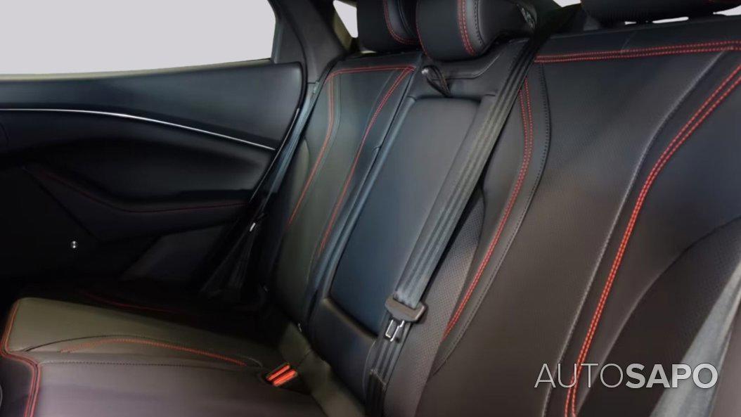 Ford Mustang Mach-E de 2023