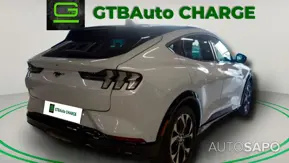 Ford Mustang Mach-E de 2023