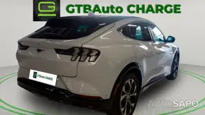 Ford Mustang Mach-E de 2023