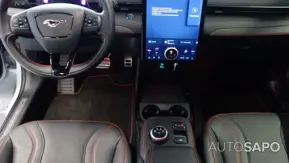 Ford Mustang Mach-E de 2023