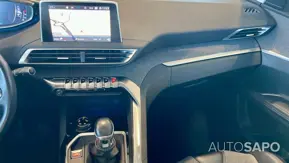 Peugeot 5008 1.2 PureTech Allure de 2018