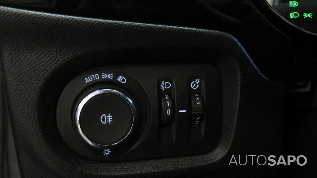 Opel Corsa 1.2 T Elegance de 2024