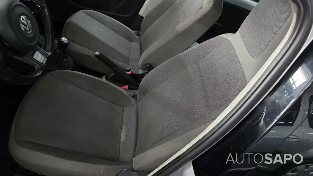 Volkswagen Up 1.0 Cross Up! de 2013