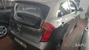 Kia Picanto 1.0 CVVT More GPL de 2016