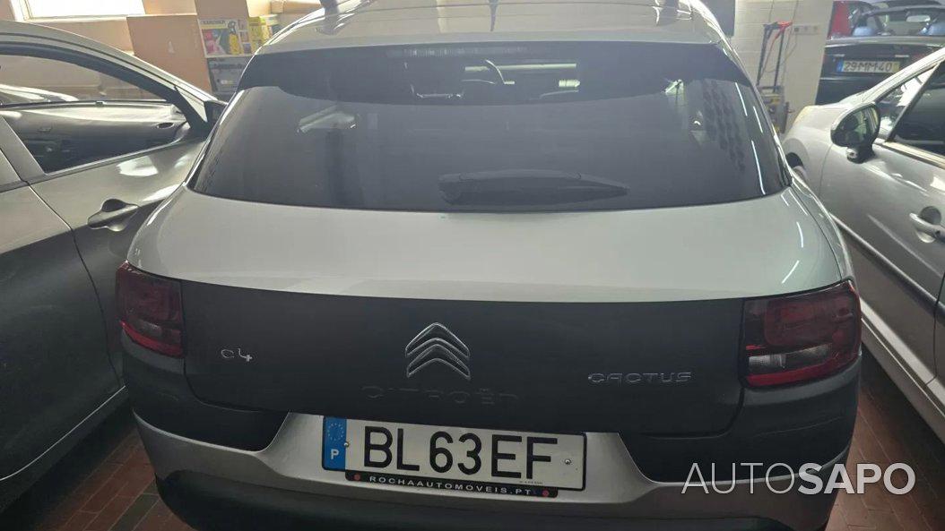Citroen C4 Cactus 1.2 PureTech Live de 2016