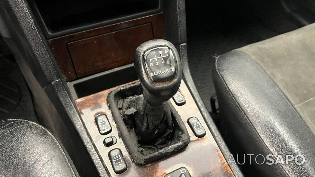 Mercedes-Benz Classe C 250 TD Elegance de 1996